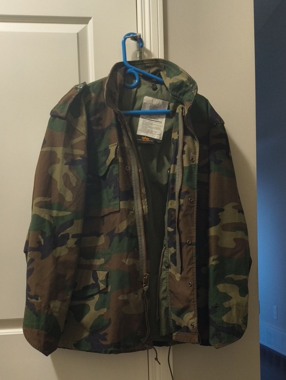 Men's Alpha Industries  Woodland Camo Field Jacket - Military Style
